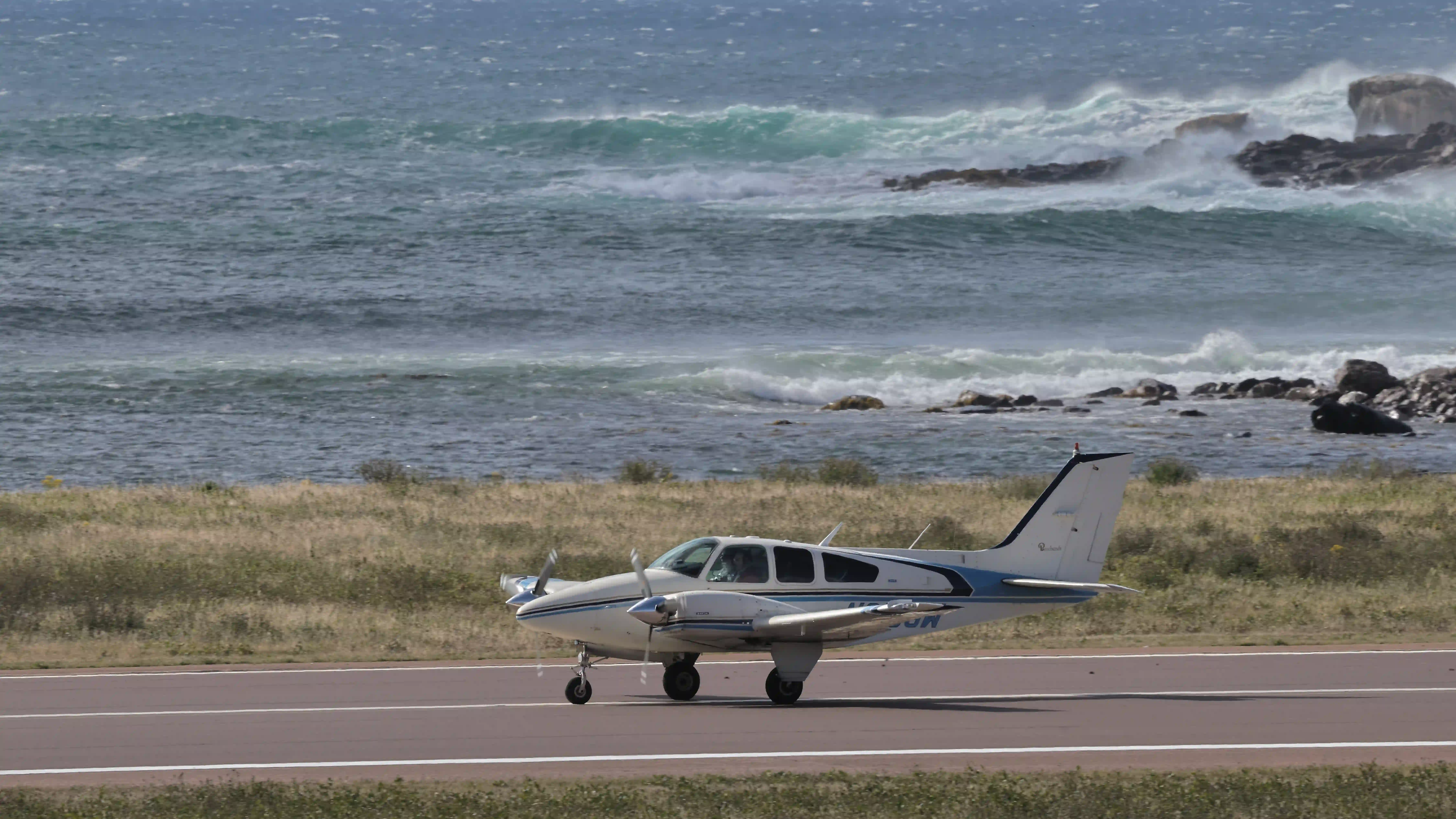 Aéroport de Saint-Pierre Pointe-Blanche